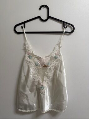 Vintage 90s Victoria’s Secret Gold Label Ivory Satin Lace-Trim Camisole